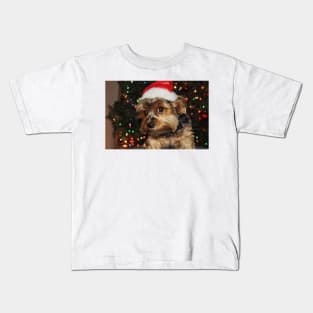 Cute Yorkshire Terrier Yorkie Puppy with Santa Hat Kids T-Shirt